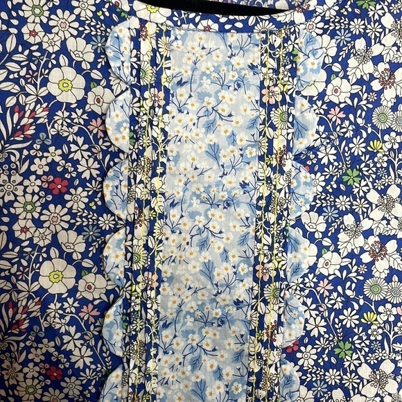 J. Crew x Liberty | Scalloped Detail Floral Long Sleeve Top Keyhole Back Size XS - Picture 3 of 9